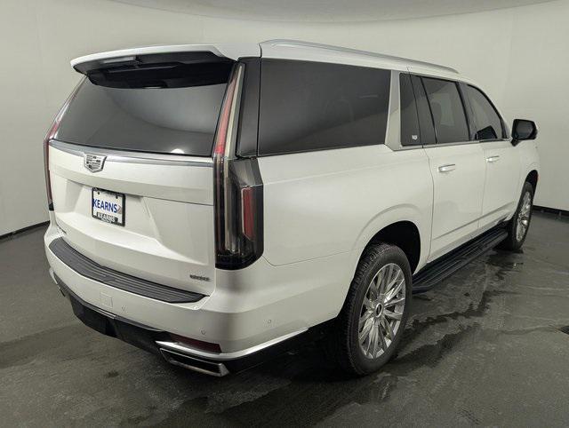 used 2023 Cadillac Escalade ESV car, priced at $68,989