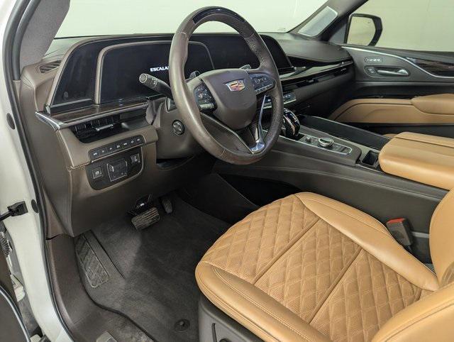 used 2023 Cadillac Escalade ESV car, priced at $68,989