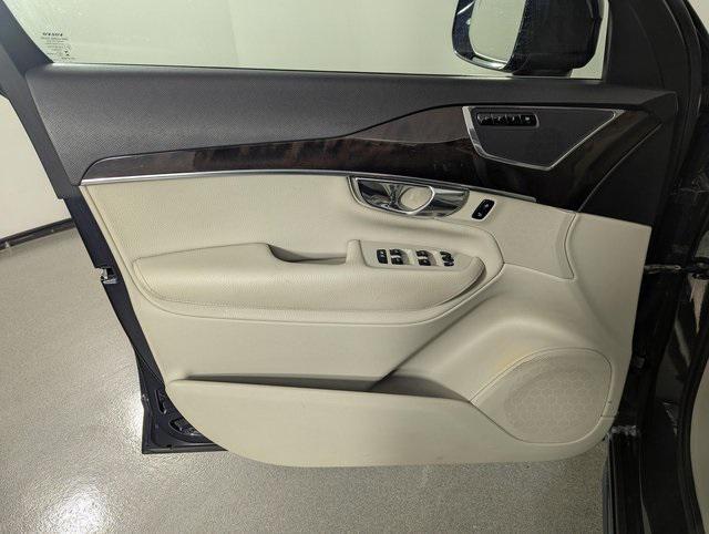 used 2016 Volvo XC90 car, priced at $14,989