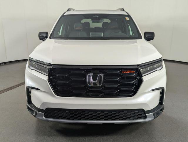 used 2025 Honda Pilot car, priced at $46,989