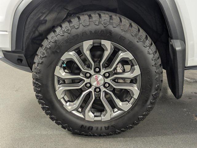 used 2023 GMC Canyon car, priced at $39,489