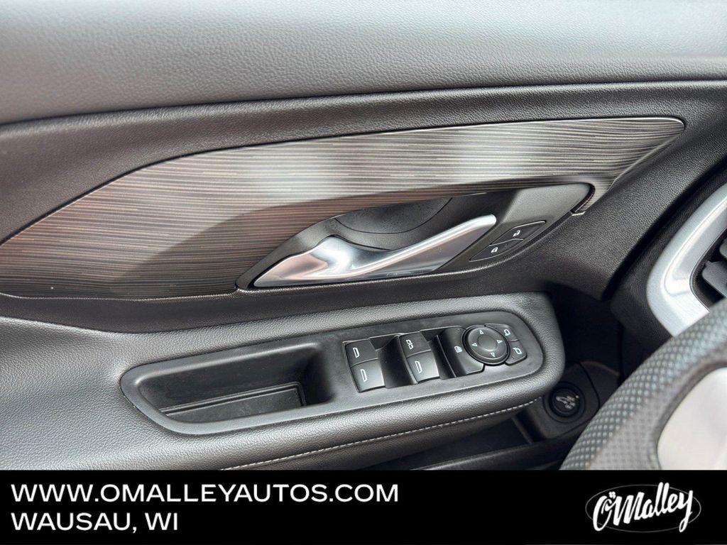 used 2024 GMC Terrain car, priced at $24,344