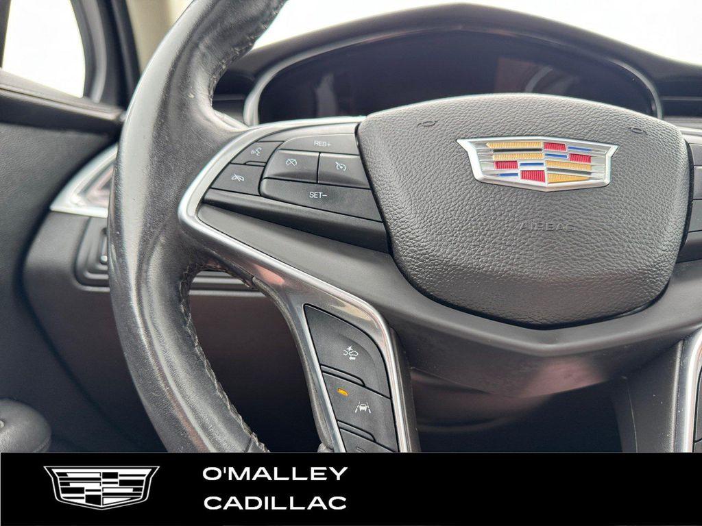 used 2017 Cadillac XT5 car, priced at $15,844