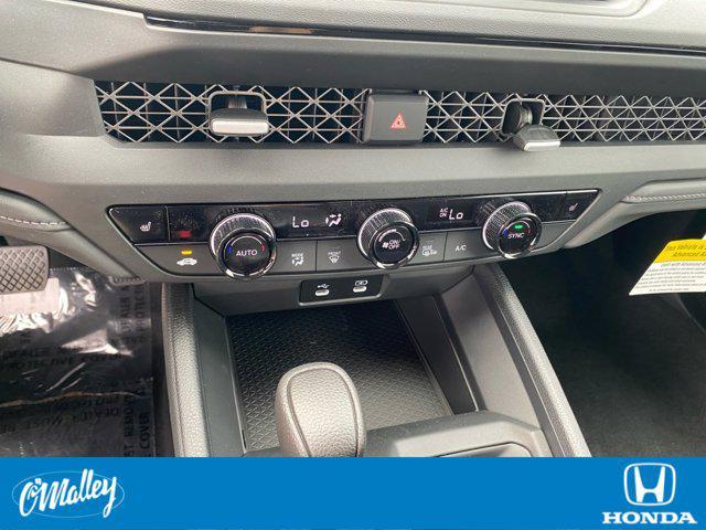 new 2025 Honda Accord car, priced at $30,274