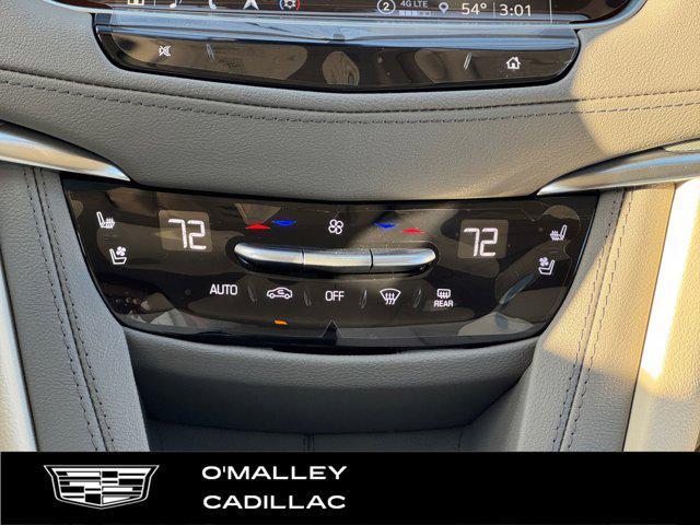 new 2026 Cadillac XT5 car, priced at $58,470