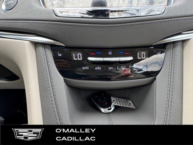 new 2025 Cadillac XT5 car, priced at $58,890