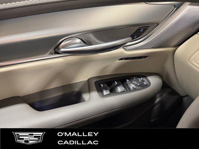 used 2023 Cadillac XT5 car, priced at $32,995