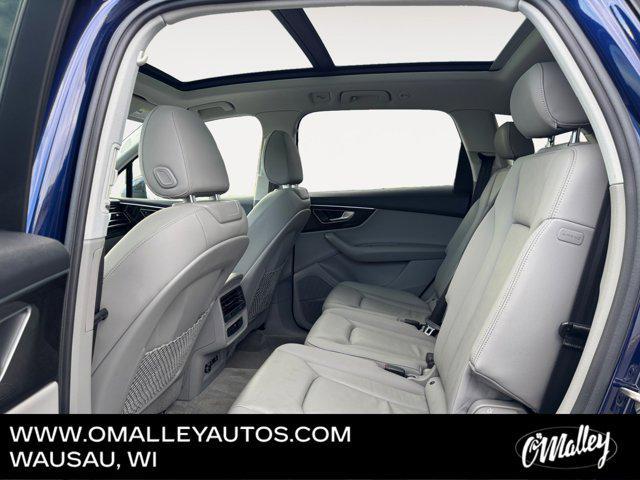used 2022 Audi Q7 car, priced at $30,995