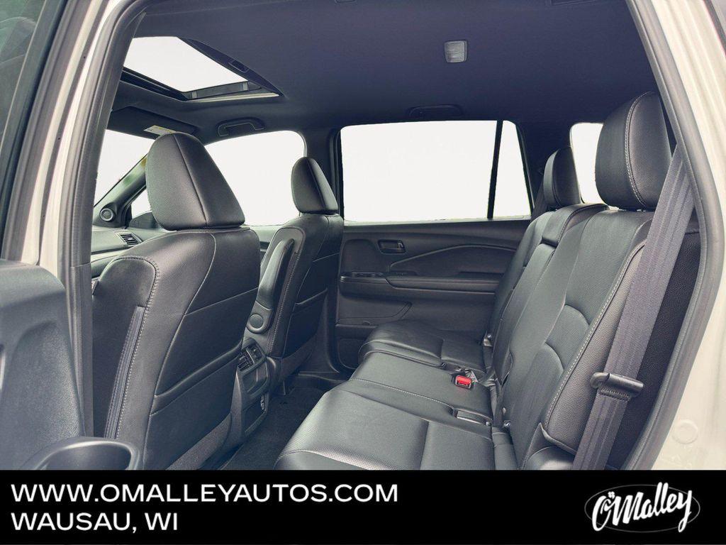 used 2023 Honda Passport car, priced at $35,344