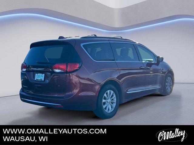 used 2017 Chrysler Pacifica car, priced at $9,995