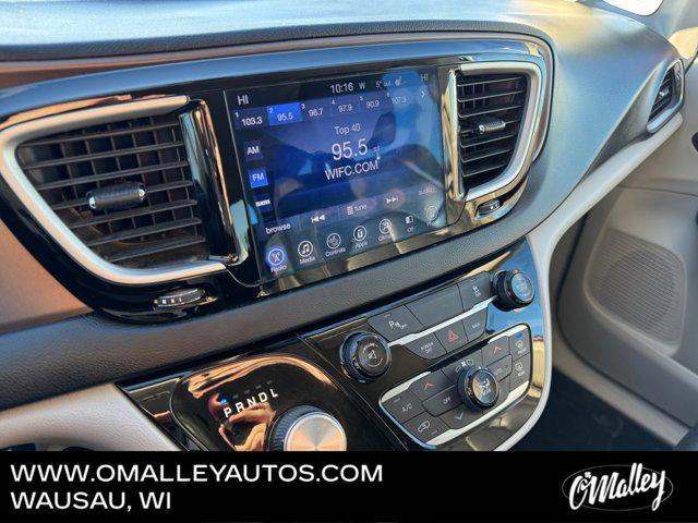 used 2017 Chrysler Pacifica car, priced at $9,995