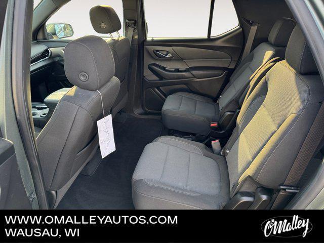 used 2022 Chevrolet Traverse car, priced at $21,995