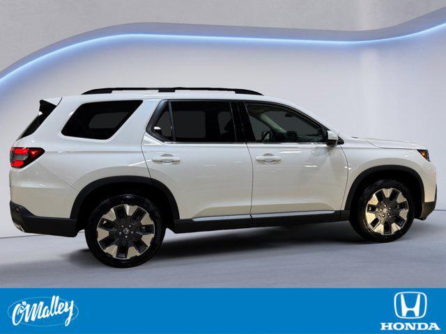 new 2026 Honda Pilot car, priced at $51,699
