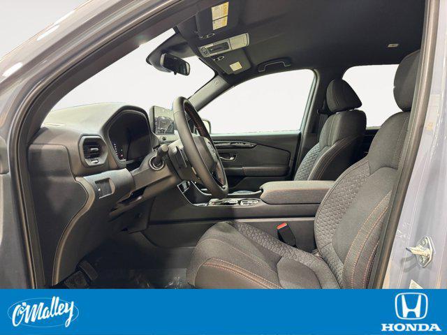 new 2026 Honda Pilot car, priced at $46,245