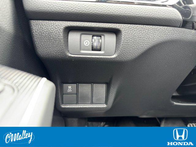 new 2026 Honda Civic Hybrid car, priced at $33,047