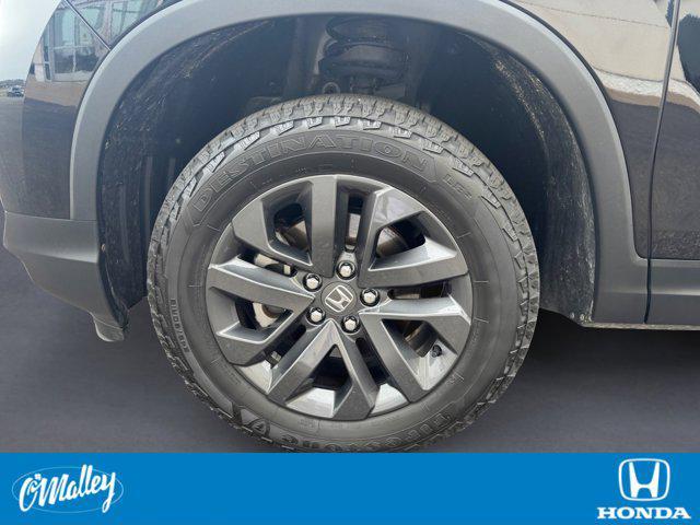 used 2025 Honda Ridgeline car, priced at $33,344