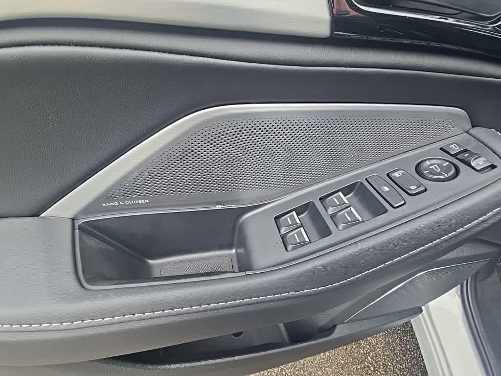 new 2026 Acura MDX car, priced at $56,250