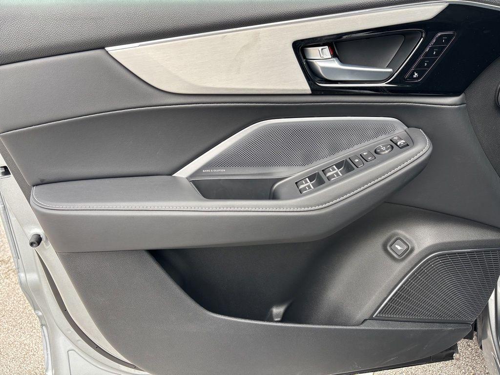 new 2026 Acura MDX car, priced at $58,550