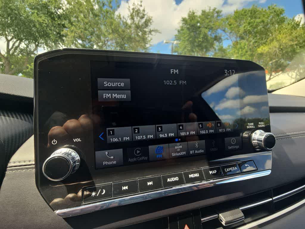 used 2024 Mitsubishi Outlander car, priced at $21,330