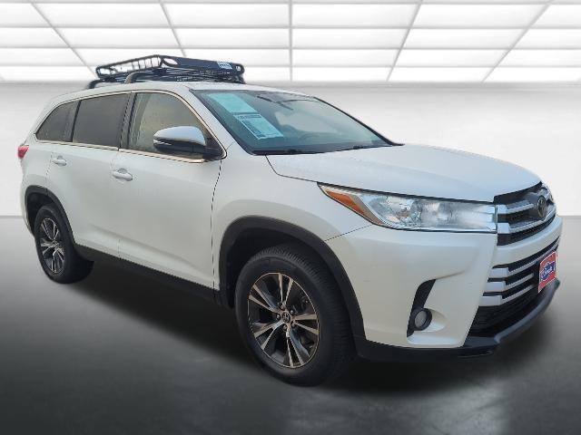 used 2019 Toyota Highlander car, priced at $20,995
