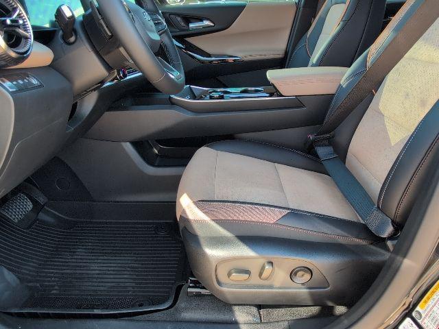 new 2026 Chevrolet Equinox car, priced at $32,760