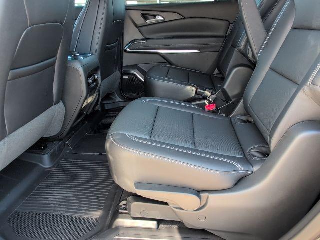 new 2026 Chevrolet Traverse car, priced at $41,375