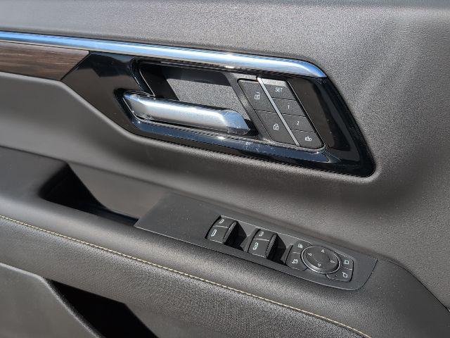 new 2026 Chevrolet Suburban car, priced at $80,380