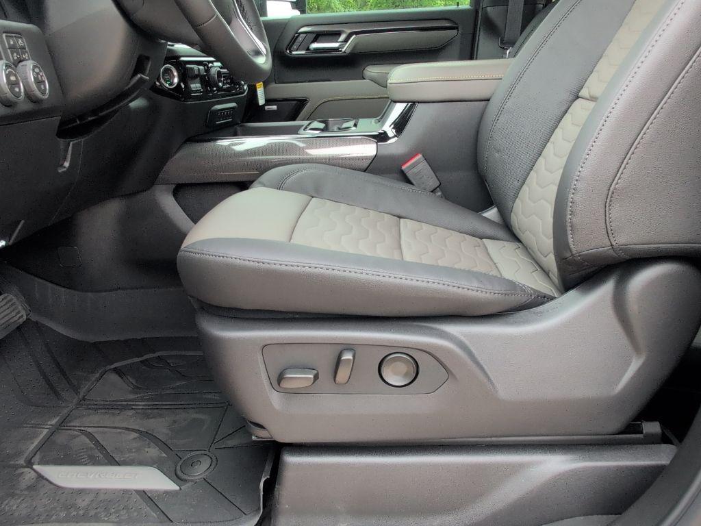 new 2026 Chevrolet Silverado 2500 car, priced at $89,585
