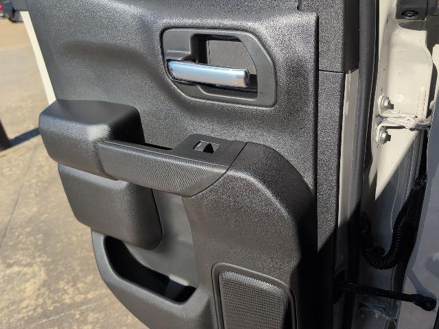 new 2026 Chevrolet Silverado 1500 car, priced at $33,340