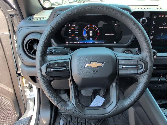 new 2026 Chevrolet Colorado car, priced at $32,405