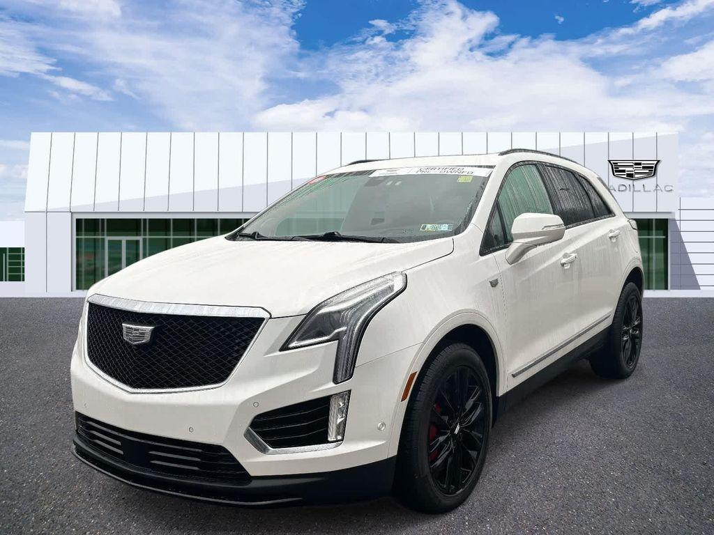 used 2022 Cadillac XT5 car, priced at $33,993