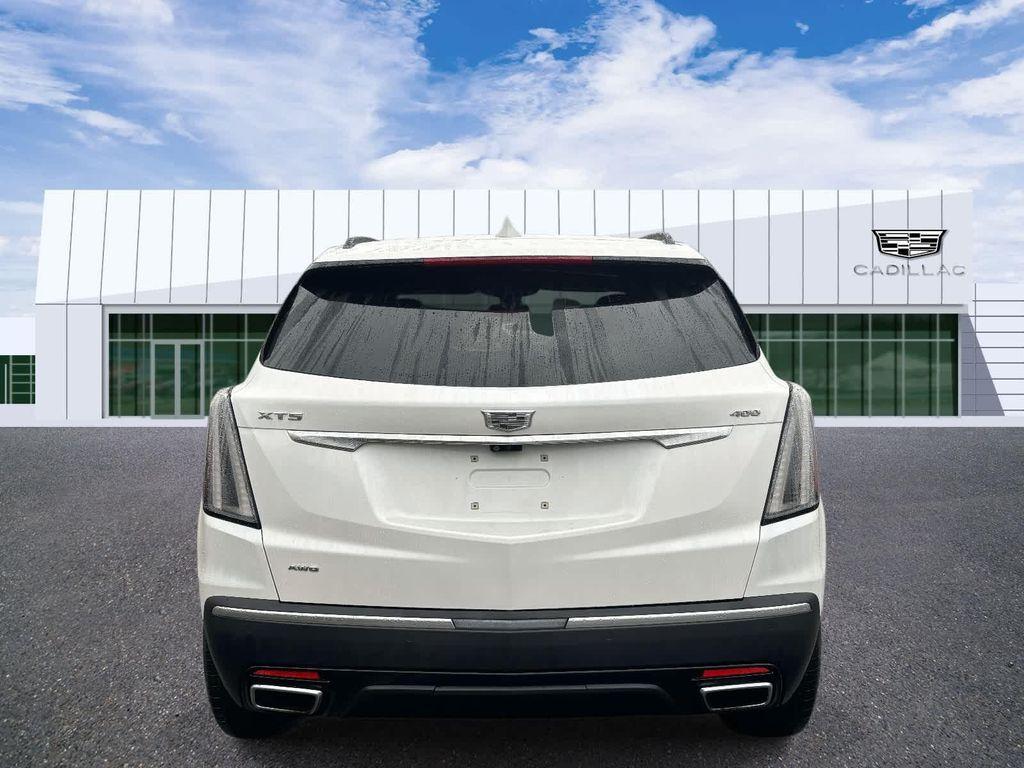 used 2022 Cadillac XT5 car, priced at $33,993