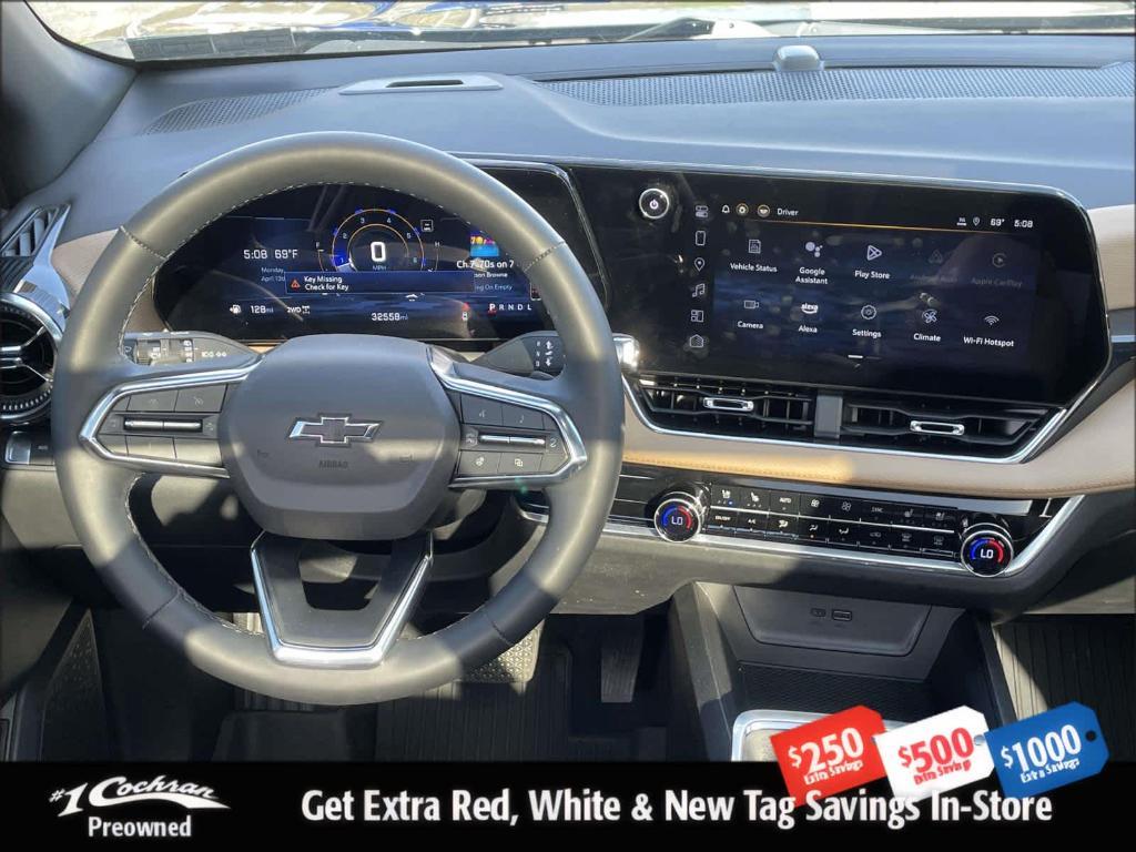 used 2025 Chevrolet Equinox car, priced at $28,289
