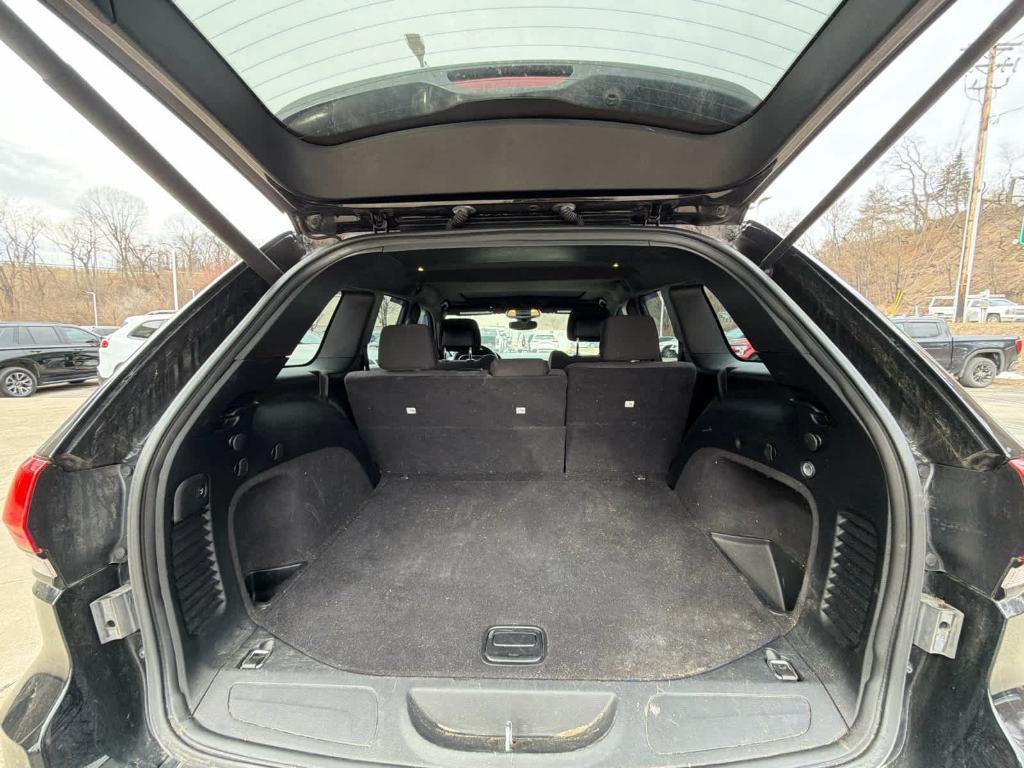 used 2018 Jeep Grand Cherokee car, priced at $14,999