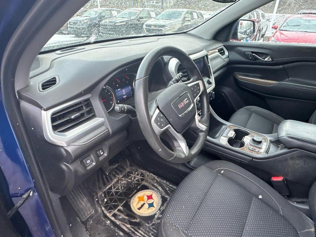 used 2023 GMC Acadia car, priced at $29,993