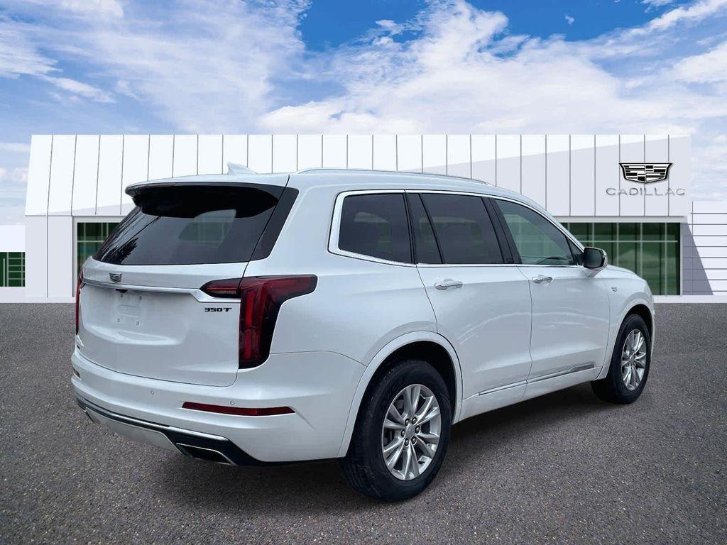 used 2023 Cadillac XT6 car, priced at $35,996