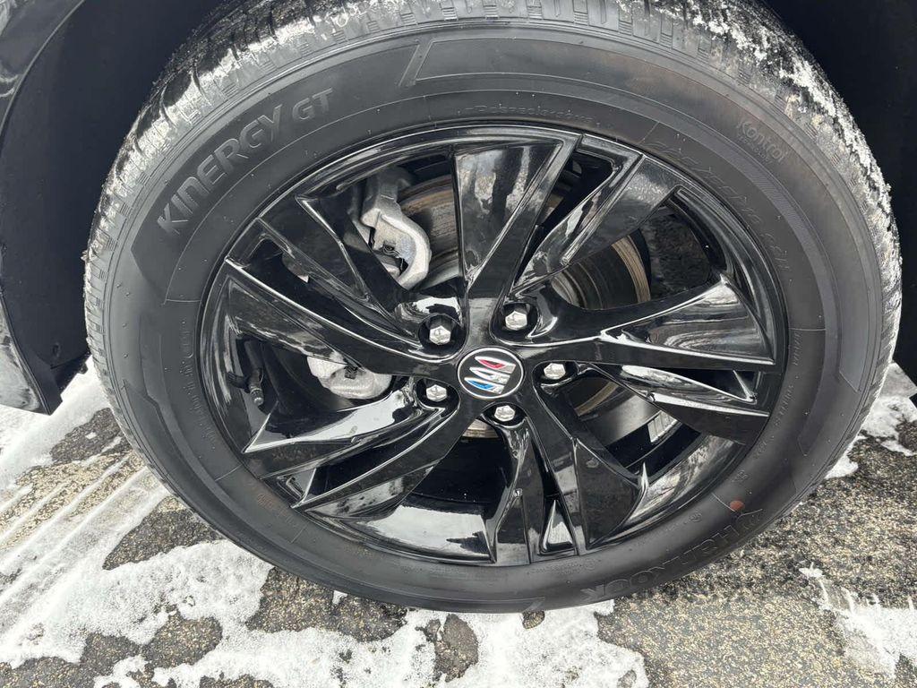 used 2025 Buick Encore GX car, priced at $26,986