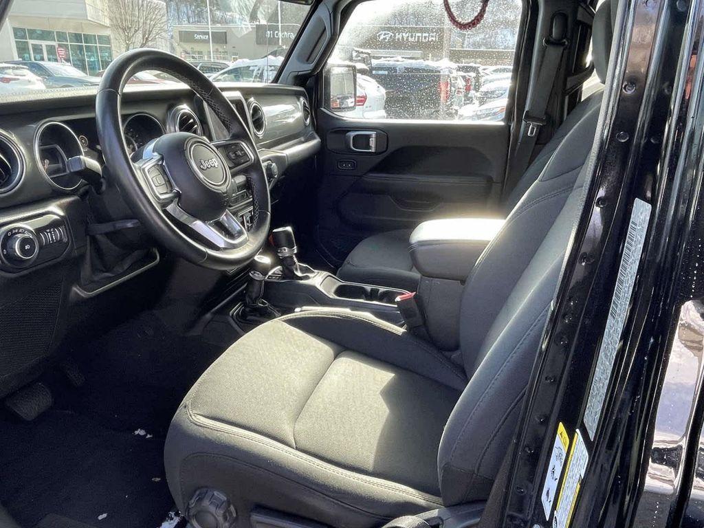 used 2019 Jeep Wrangler Unlimited car, priced at $19,998