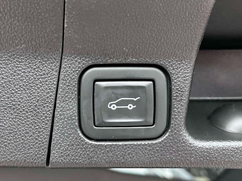 used 2020 GMC Acadia car, priced at $22,993