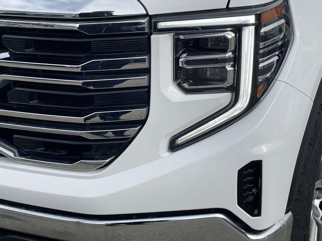 used 2024 GMC Sierra 1500 car, priced at $41,996
