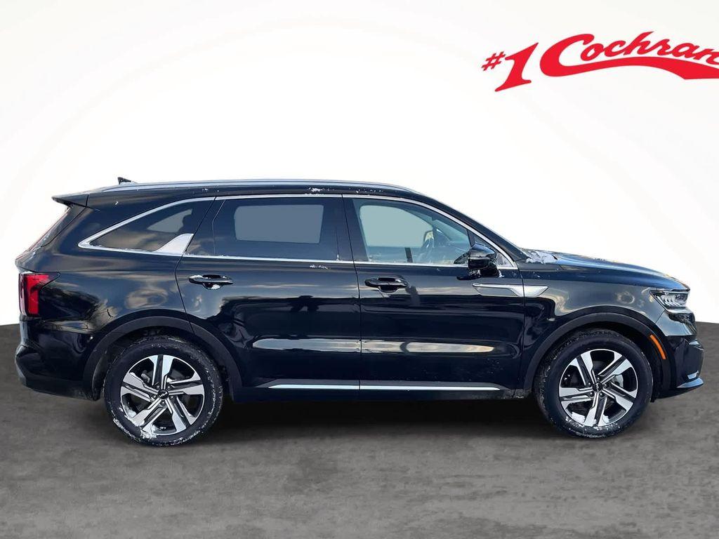 used 2023 Kia Sorento Hybrid car, priced at $30,993
