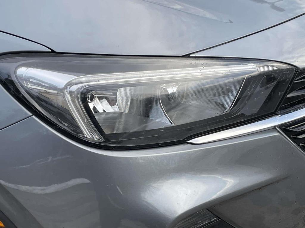 used 2022 Buick Encore GX car, priced at $17,998