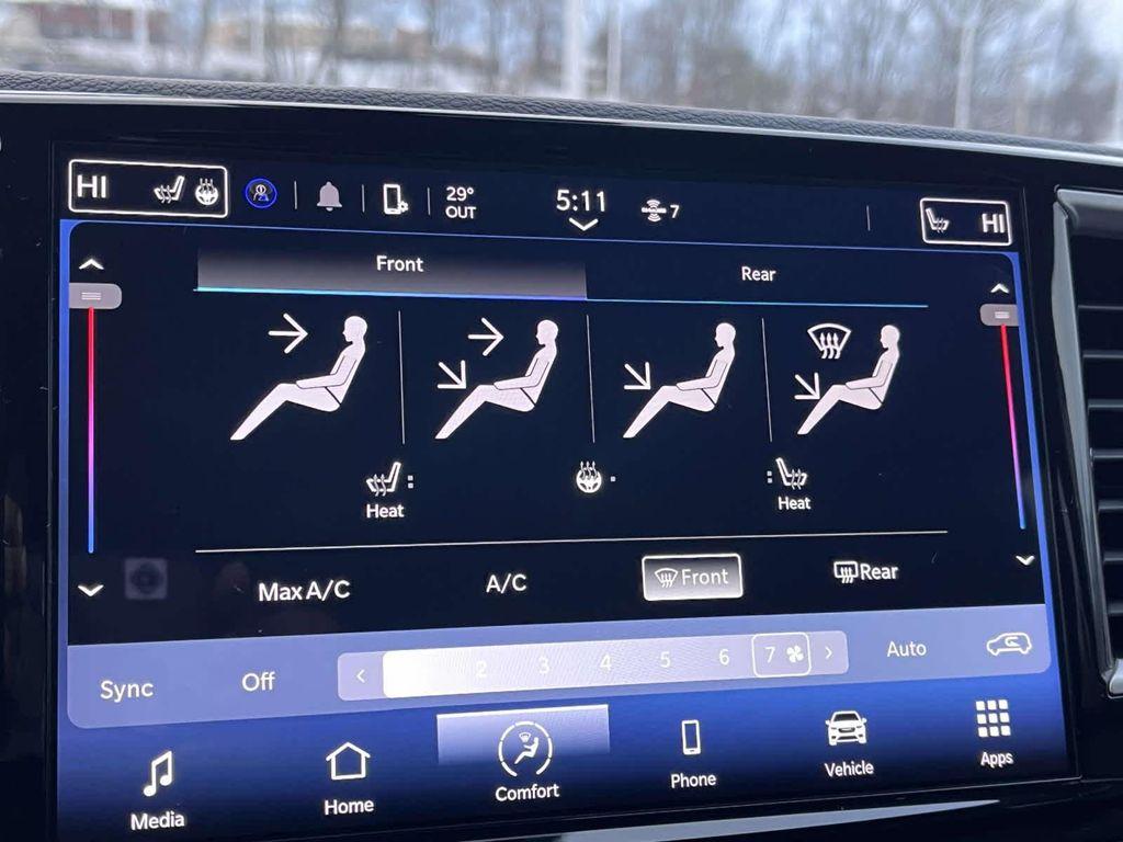 used 2024 Chrysler Pacifica car, priced at $26,996