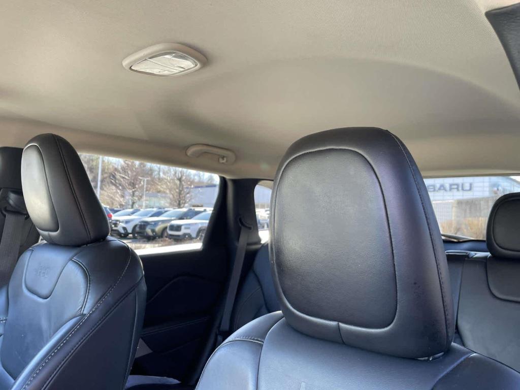 used 2018 Jeep Cherokee car, priced at $12,998