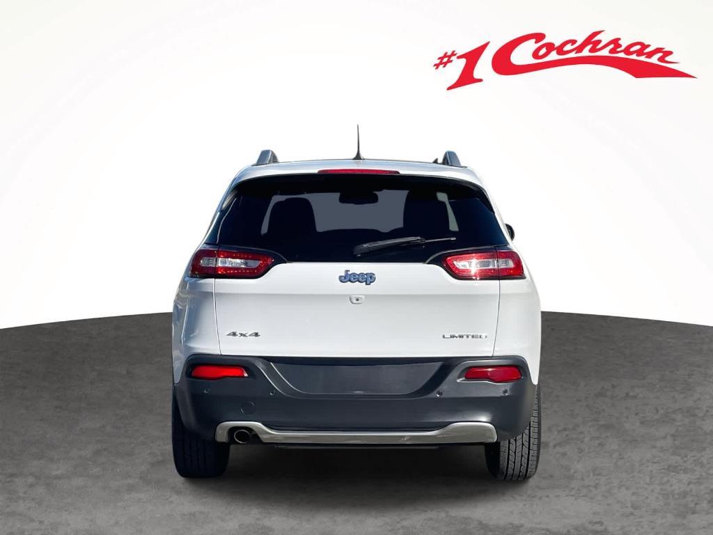 used 2018 Jeep Cherokee car, priced at $12,998