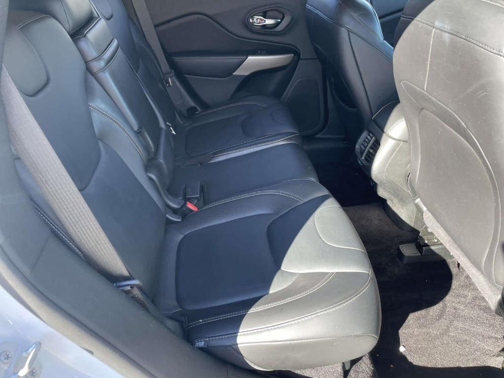 used 2018 Jeep Cherokee car, priced at $12,998