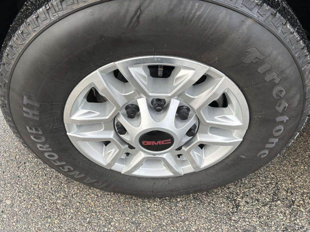 used 2025 GMC Sierra 2500 car, priced at $49,998