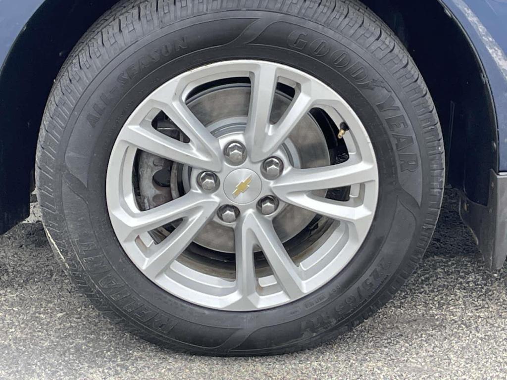 used 2017 Chevrolet Equinox car, priced at $10,489