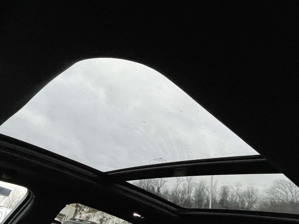 used 2025 Cadillac XT5 car, priced at $41,986