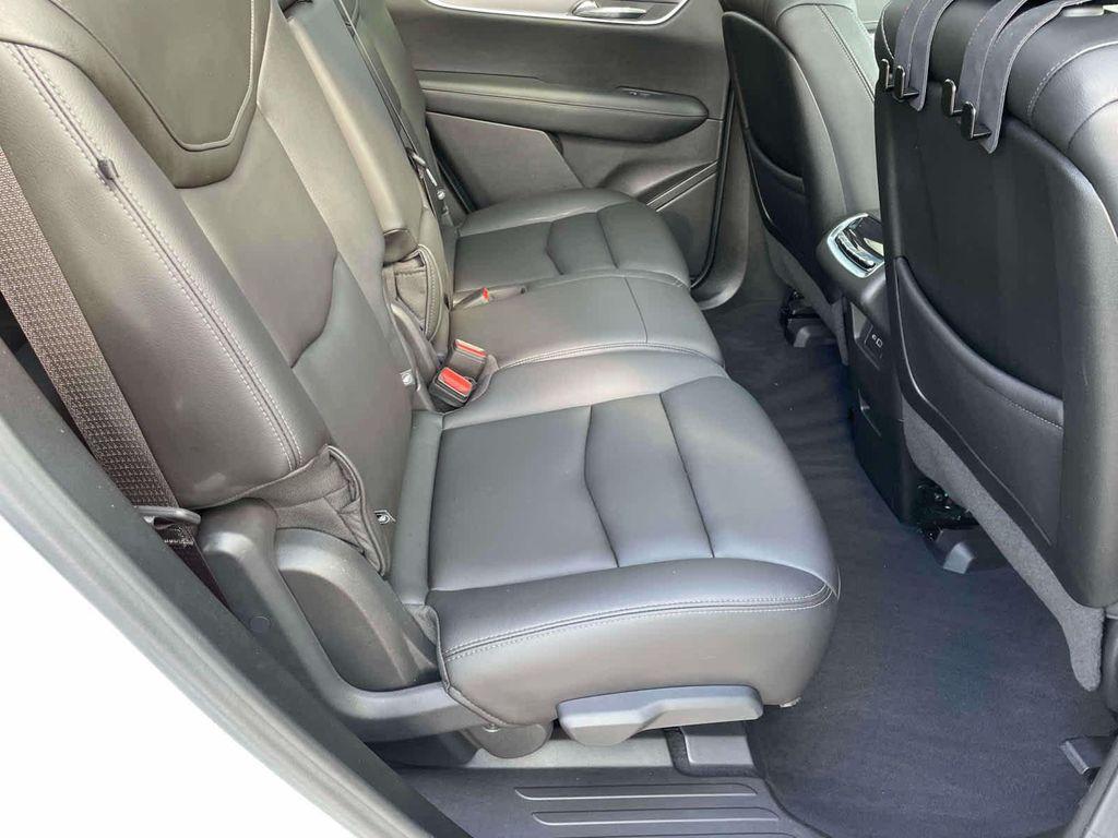 used 2023 Cadillac XT6 car, priced at $29,998